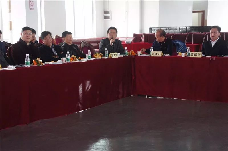 “凝聚正能量，譜寫新篇章——2018會長（擴大）迎新座談會”在賽思達成功召開