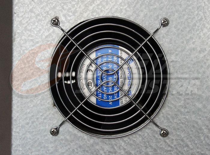廣州賽思達豪華型二層四盤電腦版燃氣烤箱 NFR-40HI散熱風機